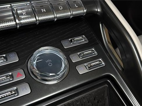 New 2026 Lincoln Nautilus Reserve image 28