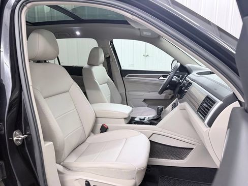 Used 2021 Volkswagen Atlas SEL AWD/4WD image 48