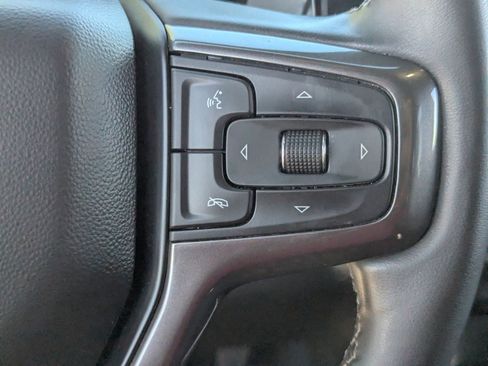 Used 2023 Chevrolet Silverado 1500 High Country w/ Technology Package image 28