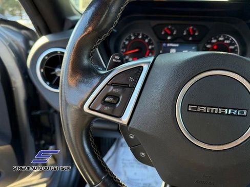 Used 2021 Chevrolet Camaro LT image 27