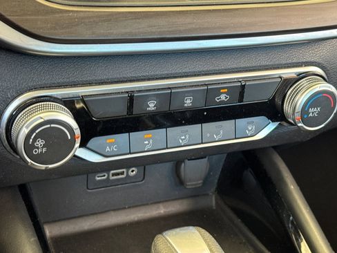 Used 2023 Nissan Altima 2.5 SV image 28