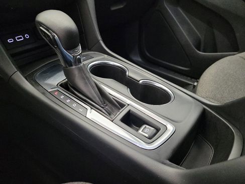 Used 2024 Chevrolet Equinox LT image 26