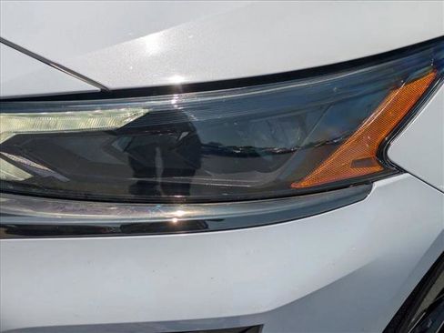 Used 2024 Nissan Altima 2.5 SR FWD image 6