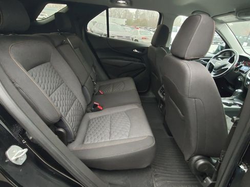 Used 2019 Chevrolet Equinox LT image 18