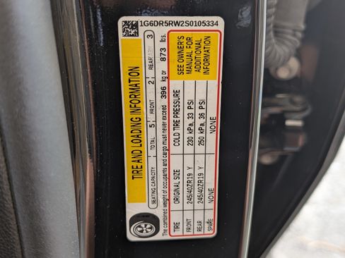 Used 2025 Cadillac CT5 V RWD image 40