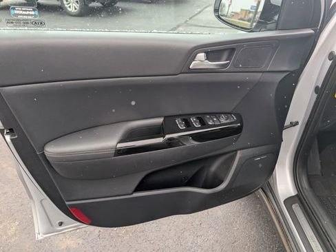 Used 2021 Kia Sportage SX image 15