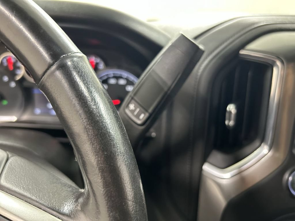 Used 2020 Chevrolet Silverado 1500 RST AWD/4WD image 17