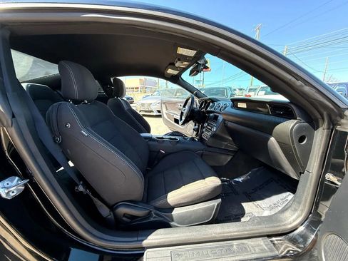 Used 2015 Ford Mustang V6 Coupe 2D image 31