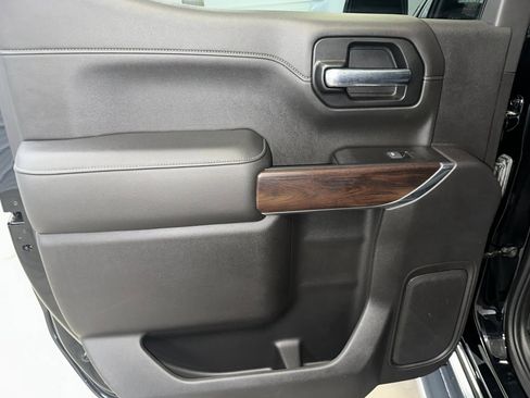 Used 2019 GMC Sierra 1500 SLT w/ SLT Premium Plus Package image 19