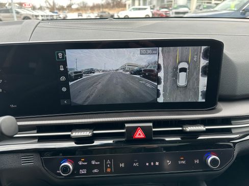 New 2026 Kia Sportage SX image 51