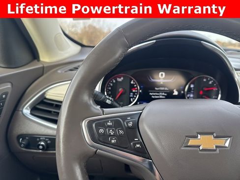Used 2024 Chevrolet Malibu LT image 14