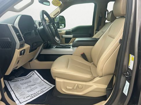 Used 2021 Ford F250 Lariat w/ Chrome Package AWD/4WD image 9
