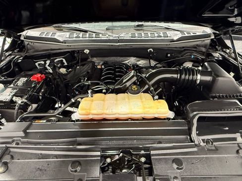 Used 2019 Ford F150 Lariat w/ Equipment Group 502A Luxury image 8