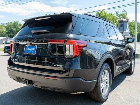 New 2026 Ford Explorer Active AWD/4WD image 5