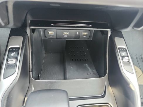 Certified 2023 Kia Sorento S w/ Panoramic Sunroof Package AWD/4WD image 25