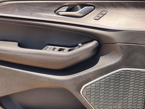 New 2026 Jeep Grand Cherokee L Limited AWD/4WD image 18