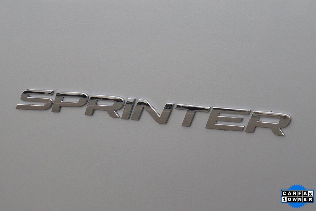 Used 2024 Mercedes-Benz Sprinter 2500 image 36