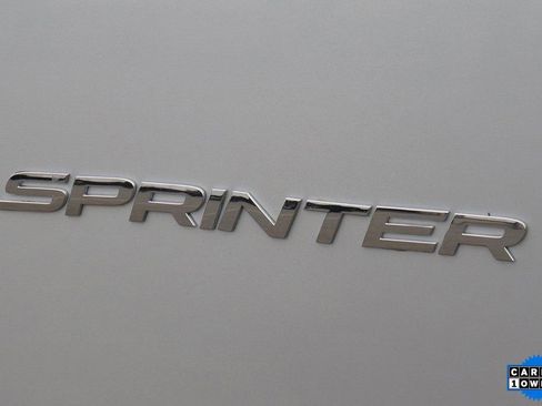 Used 2024 Mercedes-Benz Sprinter 2500 image 36