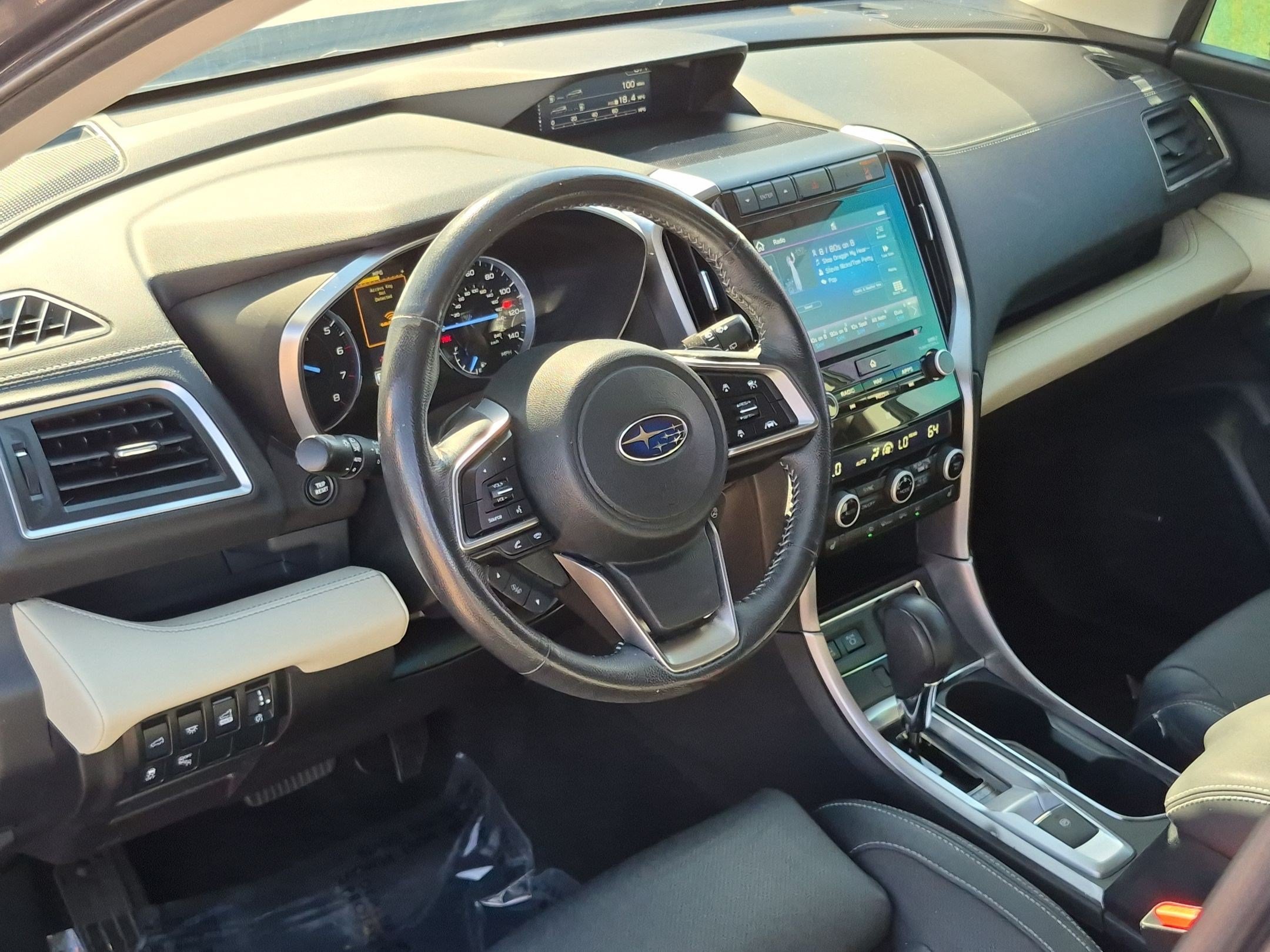 Used 2020 Subaru Ascent Limited w/ Technology Package AWD/4WD image 13