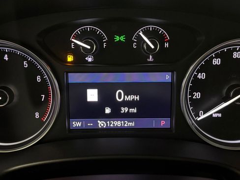 Used 2020 Buick Enclave Essence w/ Sound and Sites Package AWD/4WD image 15