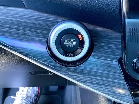 Used 2022 Jeep Wagoneer Series II image 28