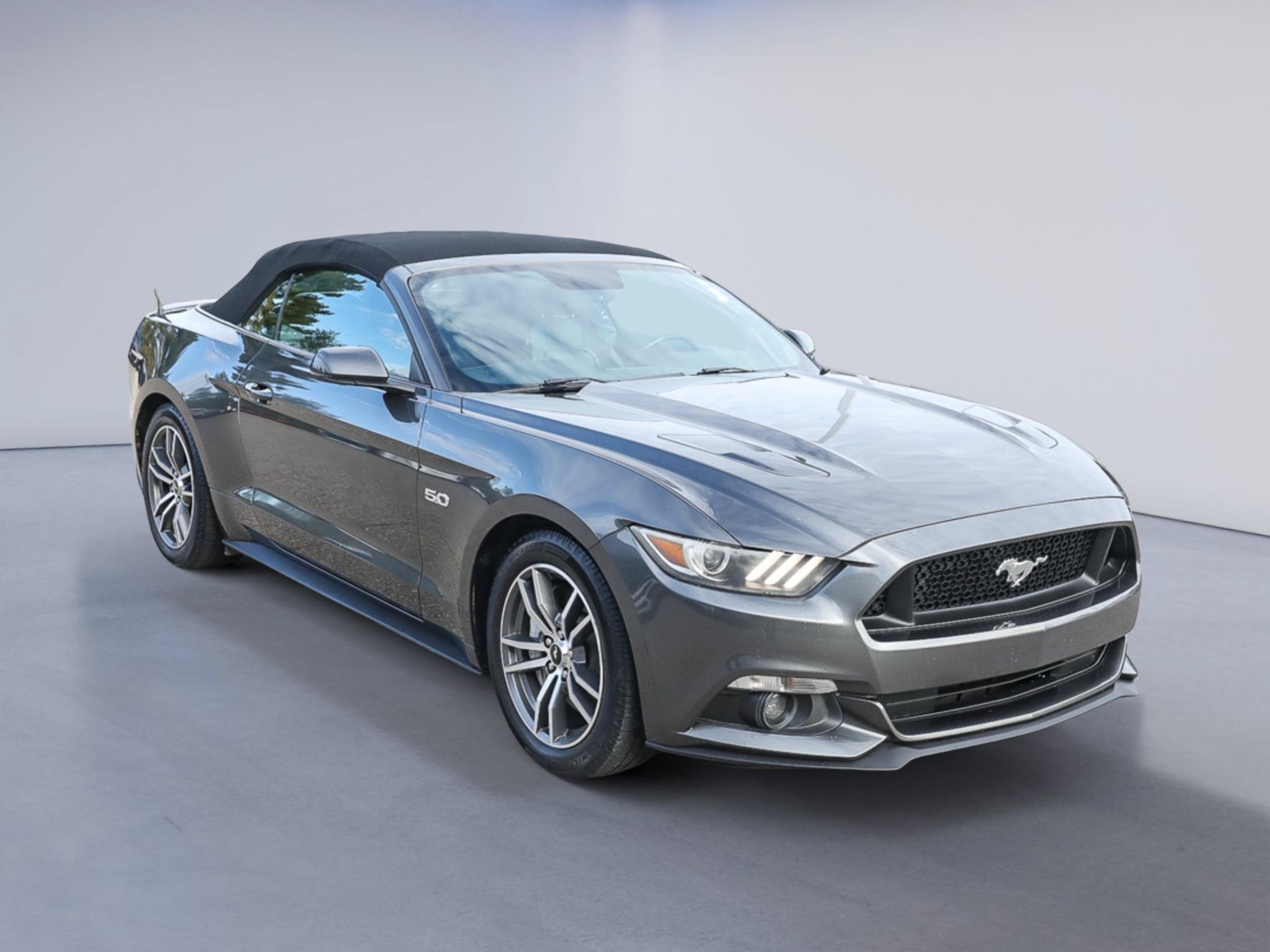 Used 2015 Ford Mustang GT Premium w/ Equipment Group 401A RWD image 1