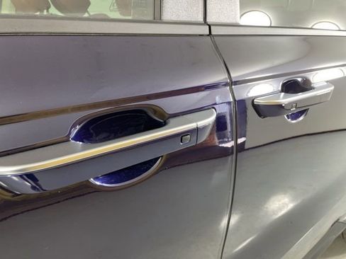 New 2026 Kia Carnival EX image 11