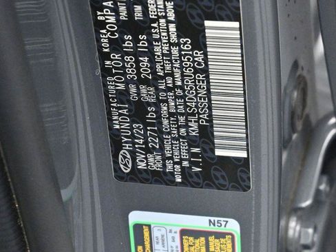 Used 2024 Hyundai Elantra SEL w/ Convenience Package FWD image 38