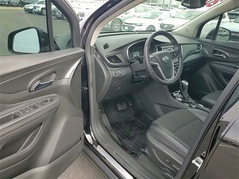 Used 2022 Buick Encore Preferred image 15