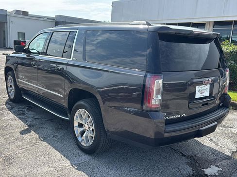 Used 2016 GMC Yukon XL SLT w/ Open Road Package RWD image 5