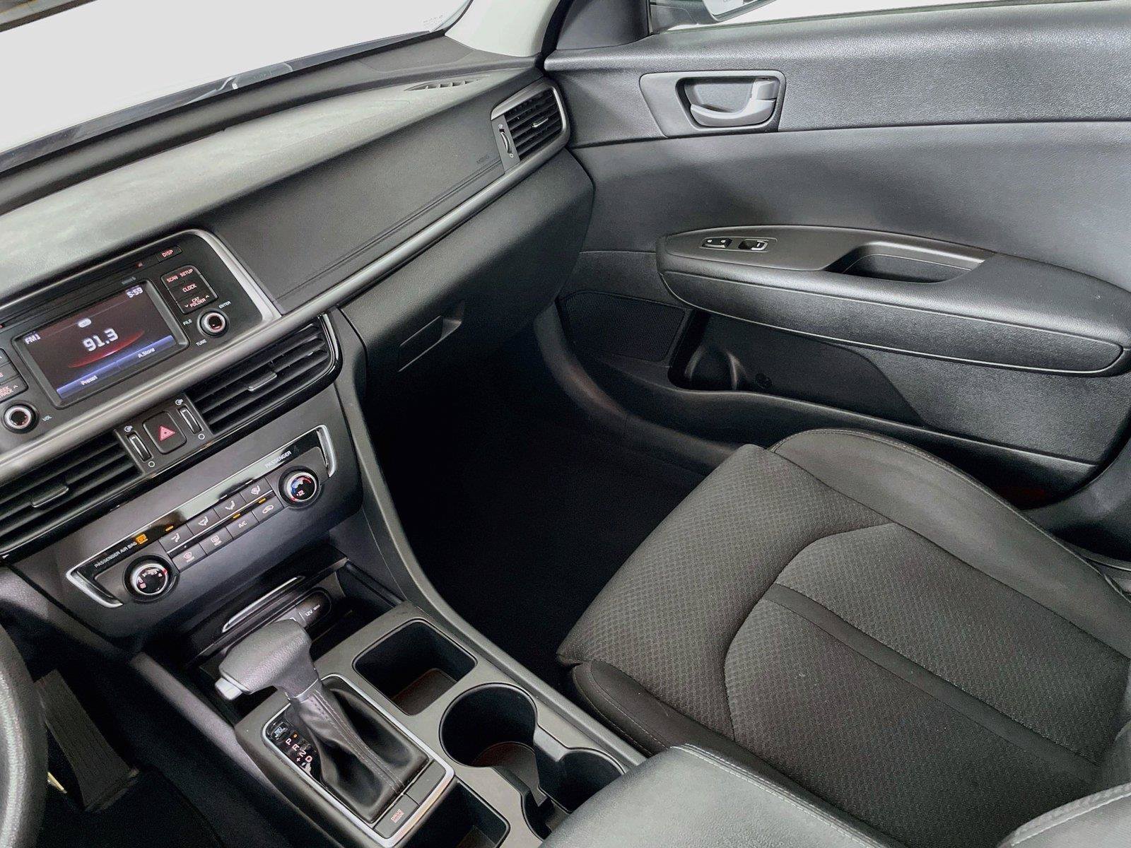 Used 2017 Kia Optima LX FWD image 21