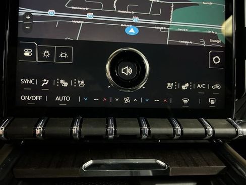 New 2026 GMC Acadia Denali Ultimate w/ LPO, Floor Liner Package image 18