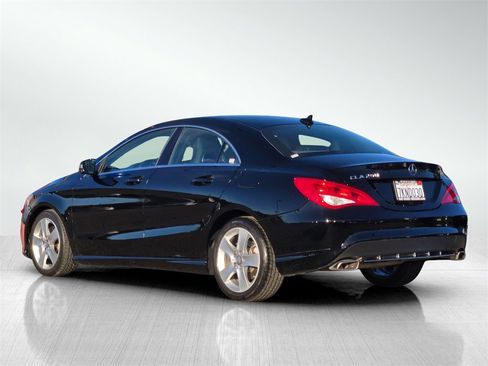 Used 2015 Mercedes-Benz CLA 250 image 6