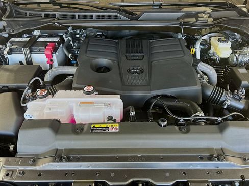 New 2026 Toyota Tundra SR5 RWD image 8