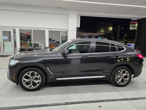 Used 2023 BMW X4 xDrive30i w/ Parking Assistance Package image 3