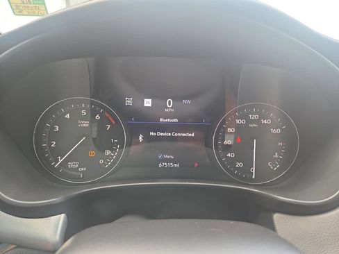 Used 2019 Cadillac XT4 Premium Luxury w/ Technology Package AWD/4WD image 23