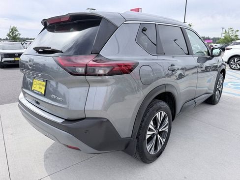 Certified 2023 Nissan Rogue SV w/ SV Premium Package AWD/4WD image 4
