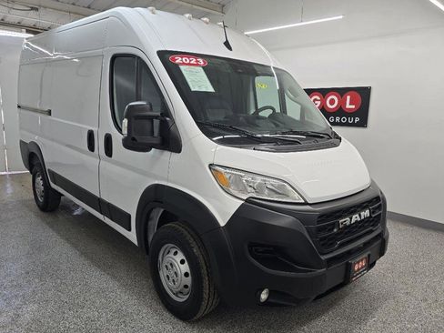 Used 2023 RAM ProMaster 1500 w/ Convenience Group FWD image 3