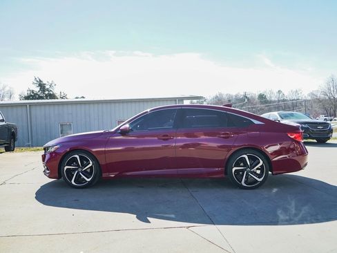 Used 2018 Honda Accord Sport image 35