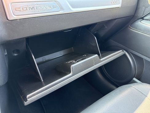 Used 2014 Jeep Compass Latitude image 22