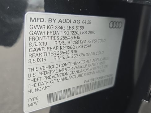 New 2025 Audi Q3 2.0T Premium image 34