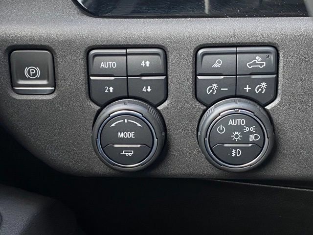 Used 2023 Chevrolet Silverado 1500 RST w/ All Star Edition Plus AWD/4WD image 23