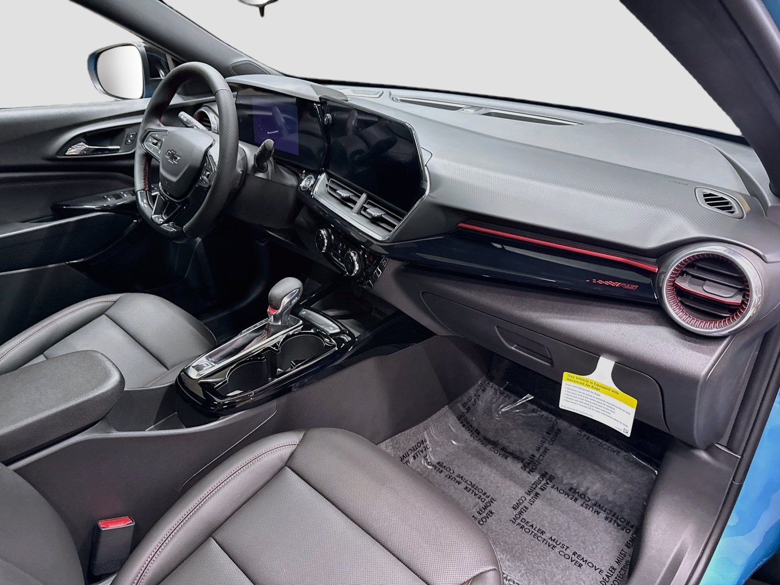New 2026 Chevrolet Trax RS w/ Sunroof Package FWD image 32