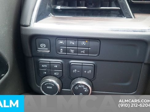 Used 2025 Chevrolet Tahoe LT AWD/4WD image 17