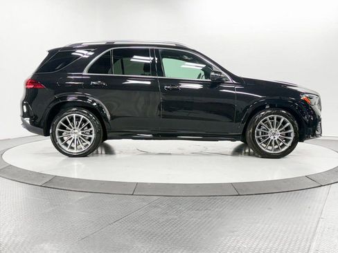 Used 2025 Mercedes-Benz GLE 450e 4MATIC image 33