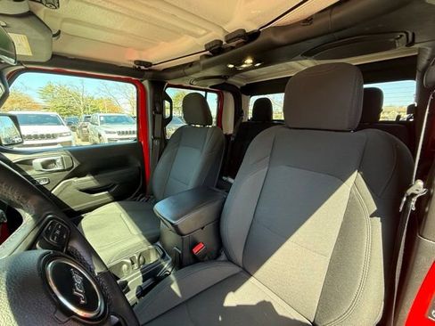Used 2022 Jeep Gladiator Sport image 21