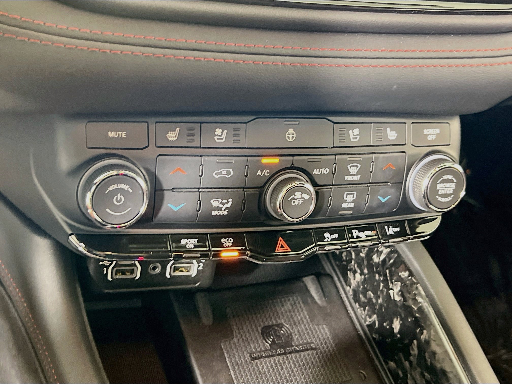 Used 2023 Dodge Durango R/T AWD/4WD image 16