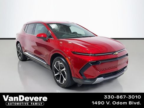 Used 2025 Chevrolet Equinox EV LT w/ Convenience Package FWD image 1