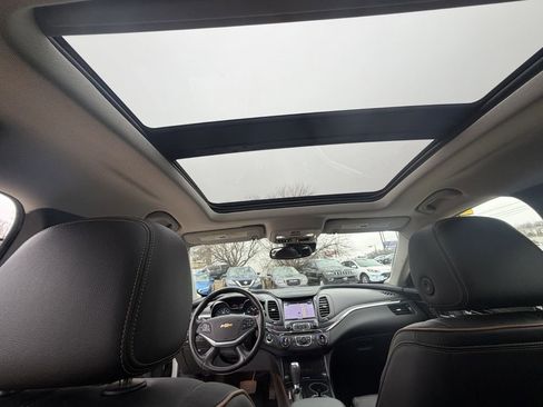 Used 2017 Chevrolet Impala Premier w/ Enhanced Convenience Package image 21