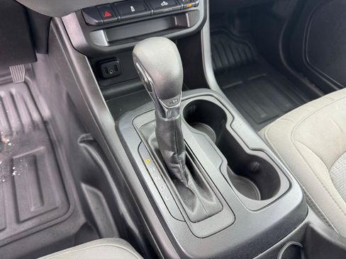 Used 2022 Chevrolet Colorado W/T w/ WT Convenience Package image 13